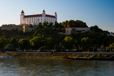 Similar image 11894153