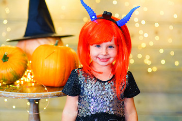 Similar image 11911262