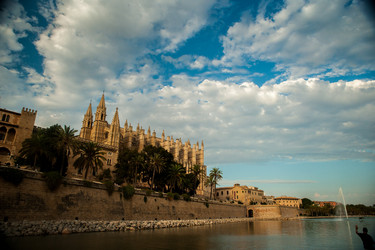 Similar image 11894594