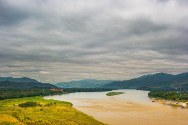 Similar image 11894022