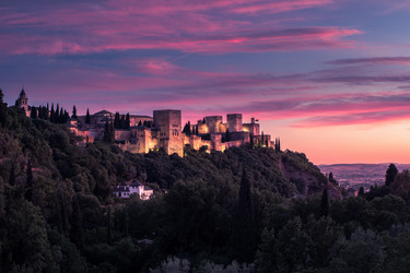 Similar image 11894024