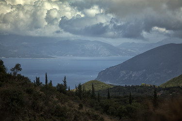 Similar image 11919015