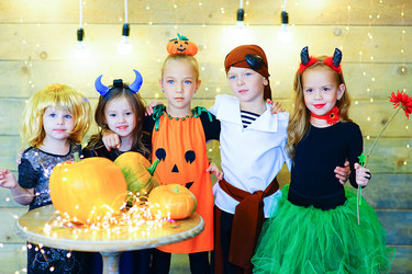 Similar image 11911968