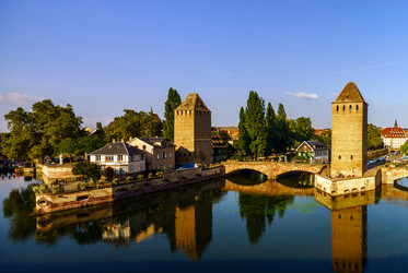 Similar image 11881712