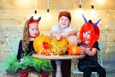 Similar image 11912146