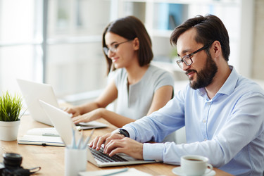 Similar image 11882400