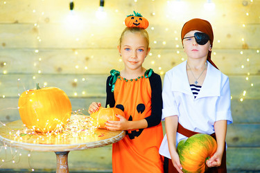 Similar image 11912223