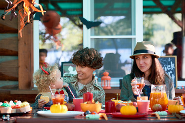 Similar image 11889885