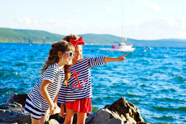 Similar image 11912398