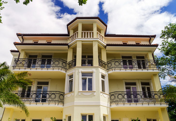 Similar image 11897279