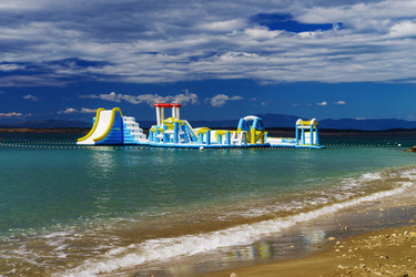 Similar image 11897360