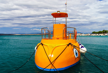 Similar image 11897370