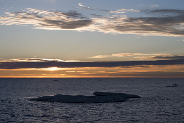 Similar image 11913563