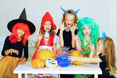 Similar image 11914510