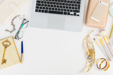 Similar image 11912328