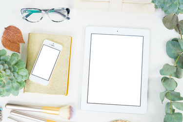 Similar image 11912467