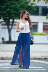 Similar image 11910296