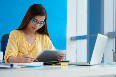 Similar image 11910313