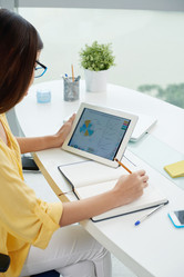 Similar image 11910315