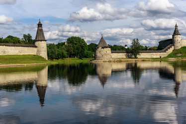 Similar image 11916317