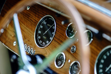 Similar image 11923630