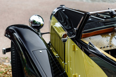 Similar image 11923591