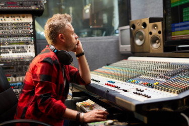 Similar image 11924365