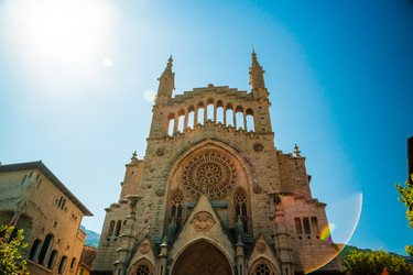 Similar image 11954984