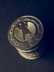 Similar image 11943788