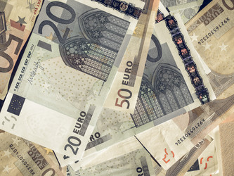 Similar image 11943087