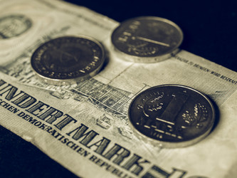 Similar image 11942125