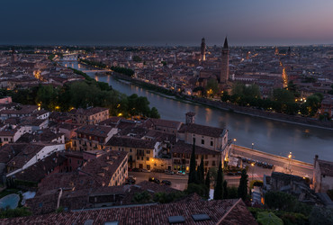 Similar image 11954745