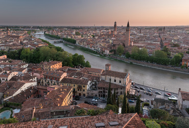 Similar image 11954845