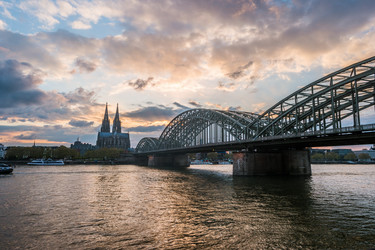 Similar image 11954776