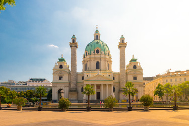 Similar image 11954943