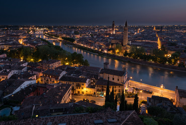 Similar image 11955696