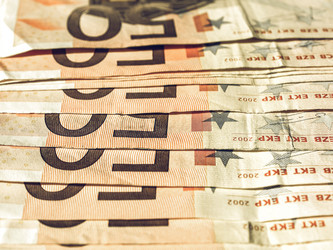 Similar image 11943589