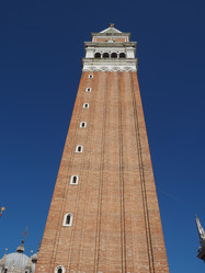 Similar image 11943526