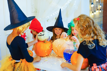 Similar image 11957612