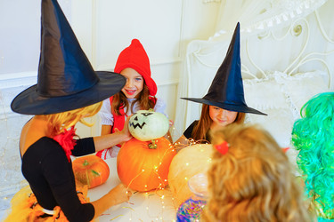 Similar image 11957593