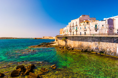 Similar image 11955330