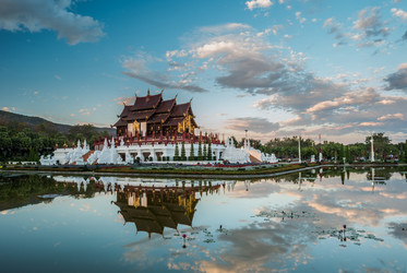 Similar image 11954463