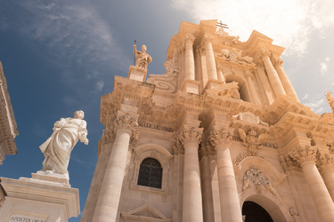 Similar image 11954858