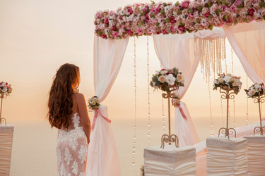 Similar image 11933948