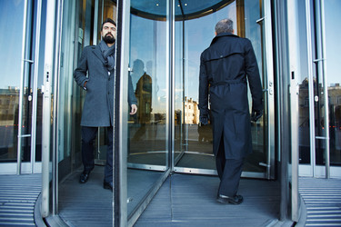 Similar image 11931376