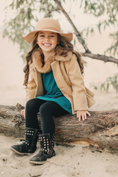 Similar image 11943477