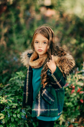 Similar image 11943490