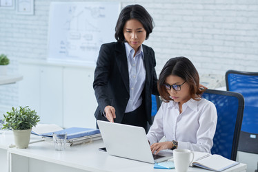 Similar image 11943046