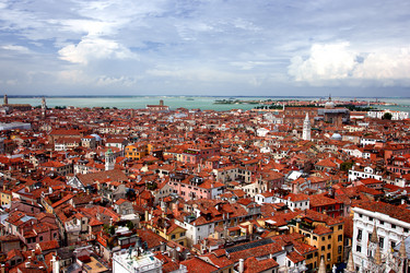 Similar image 11950457