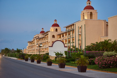 Similar image 11950406